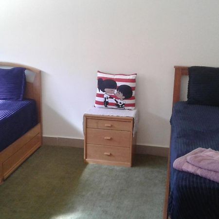 Appartement Meuble Ennasr49 Khenifra Esterno foto