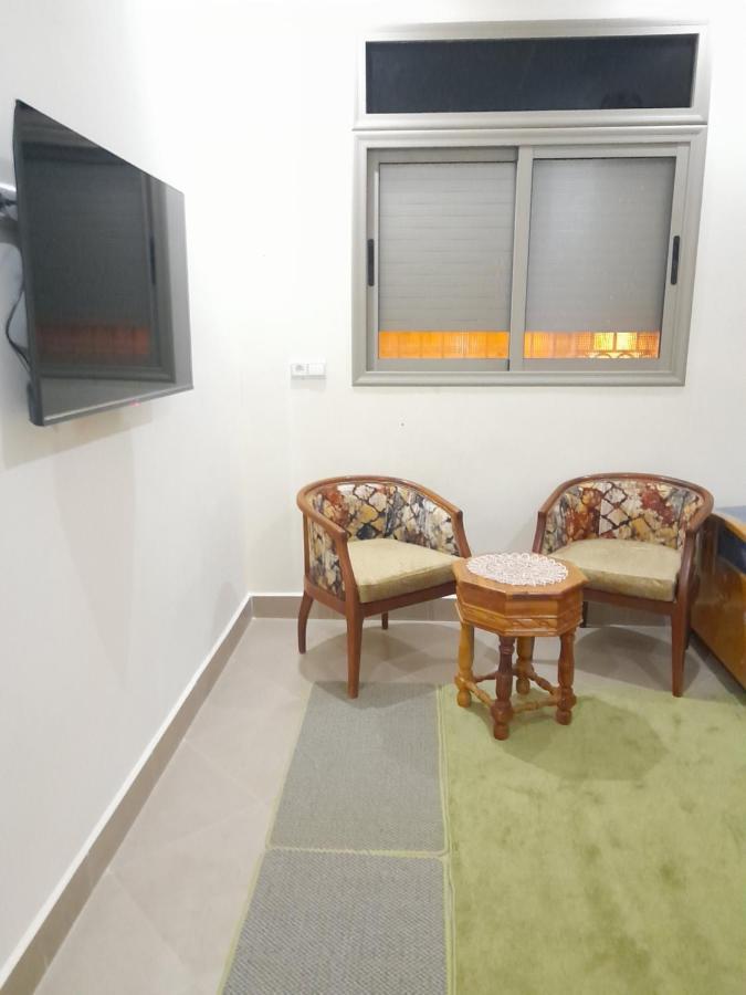 Appartement Meuble Ennasr49 Khenifra Esterno foto
