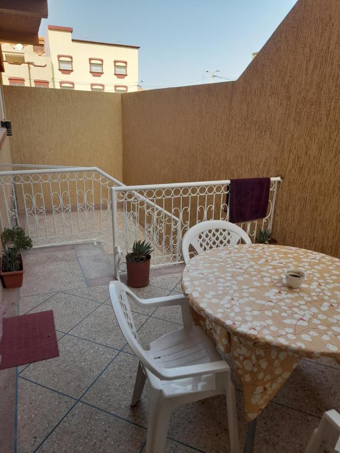 Appartement Meuble Ennasr49 Khenifra Esterno foto